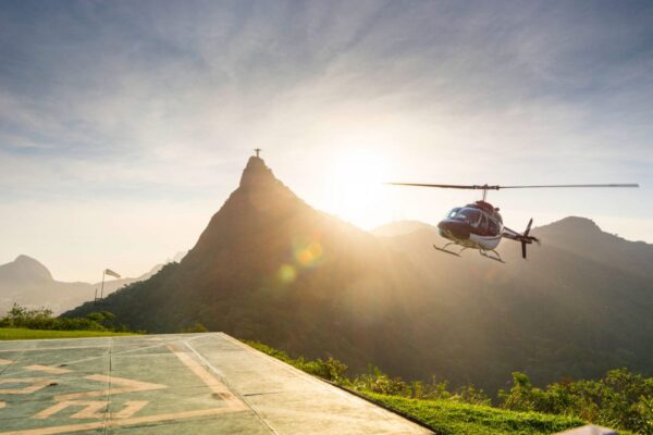 NATURE, ADVENTURE & ADRENALINE - HELICOPTER TOUR - Image 7