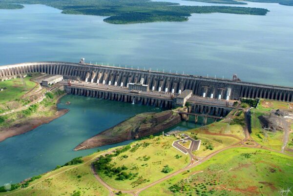 HALF DAY TOUR - ITAIPU DAM