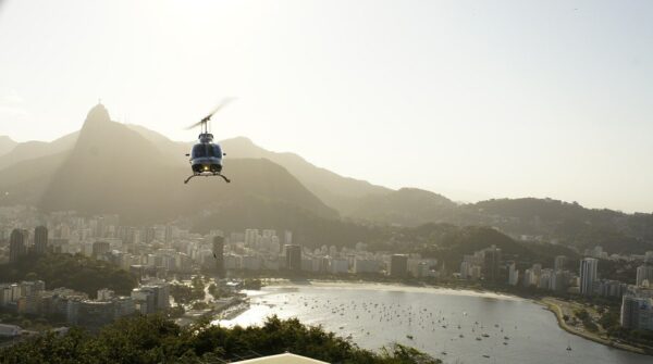 NATURE, ADVENTURE & ADRENALINE - HELICOPTER TOUR - Image 4